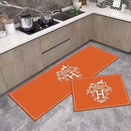 Hermes ラグ，オレンジ基調ラグ，様々な柄ラグ，Ｈマーク入りラグ，滑り止めラグ，防湿マット，吸水マット，室内ラグ，フロアマット，おしゃれインテリア